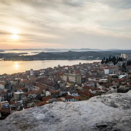 Lejlighed Simaris - Spacious With Terrace And Sea View Šibenik