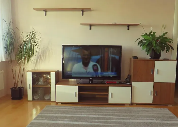 Apartamento Simaris - Spacious With Terrace And Sea View Šibenik