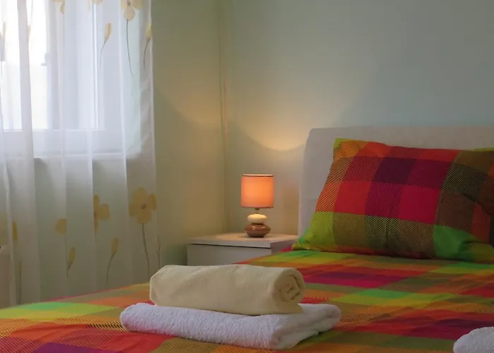 Simaris - Spacious With Terrace And Sea View *